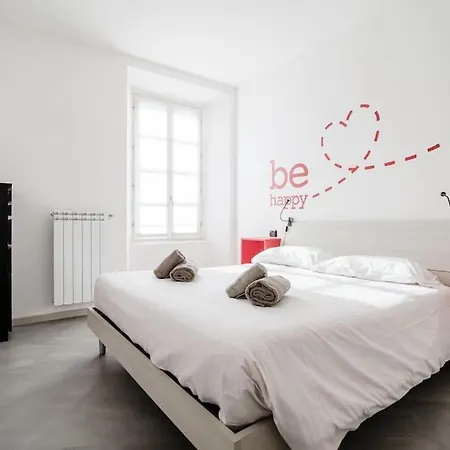 Be Happy Urban Loft By 