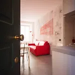 Be Happy Urban Loft By 