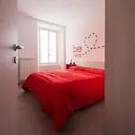 Be Happy Urban Loft By 