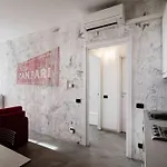 Be Happy Urban Loft By 